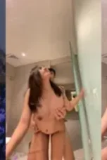 Nonton film Lanjutan Kolpri Miss Chaa Cantik Ngewe Di Hotel sub indo